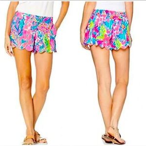 Lilly Pulitzer Dahlia shorts. Size M.